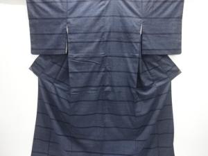 重要無形文化財本場結城紬100亀甲　横段織り出し着物